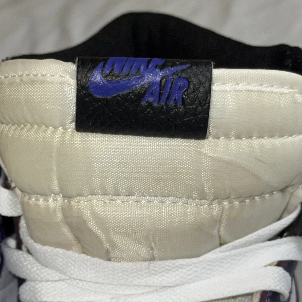 Nike Air Jordan 1‎ Retro High OG Purple